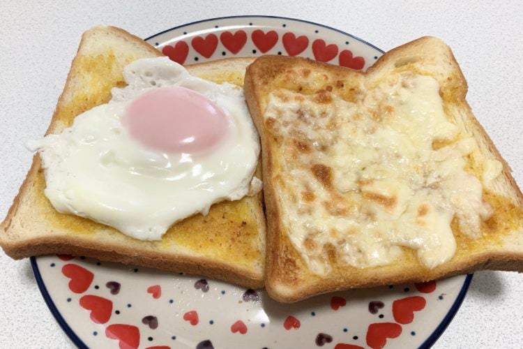 ぬって焼いたらカレーパン