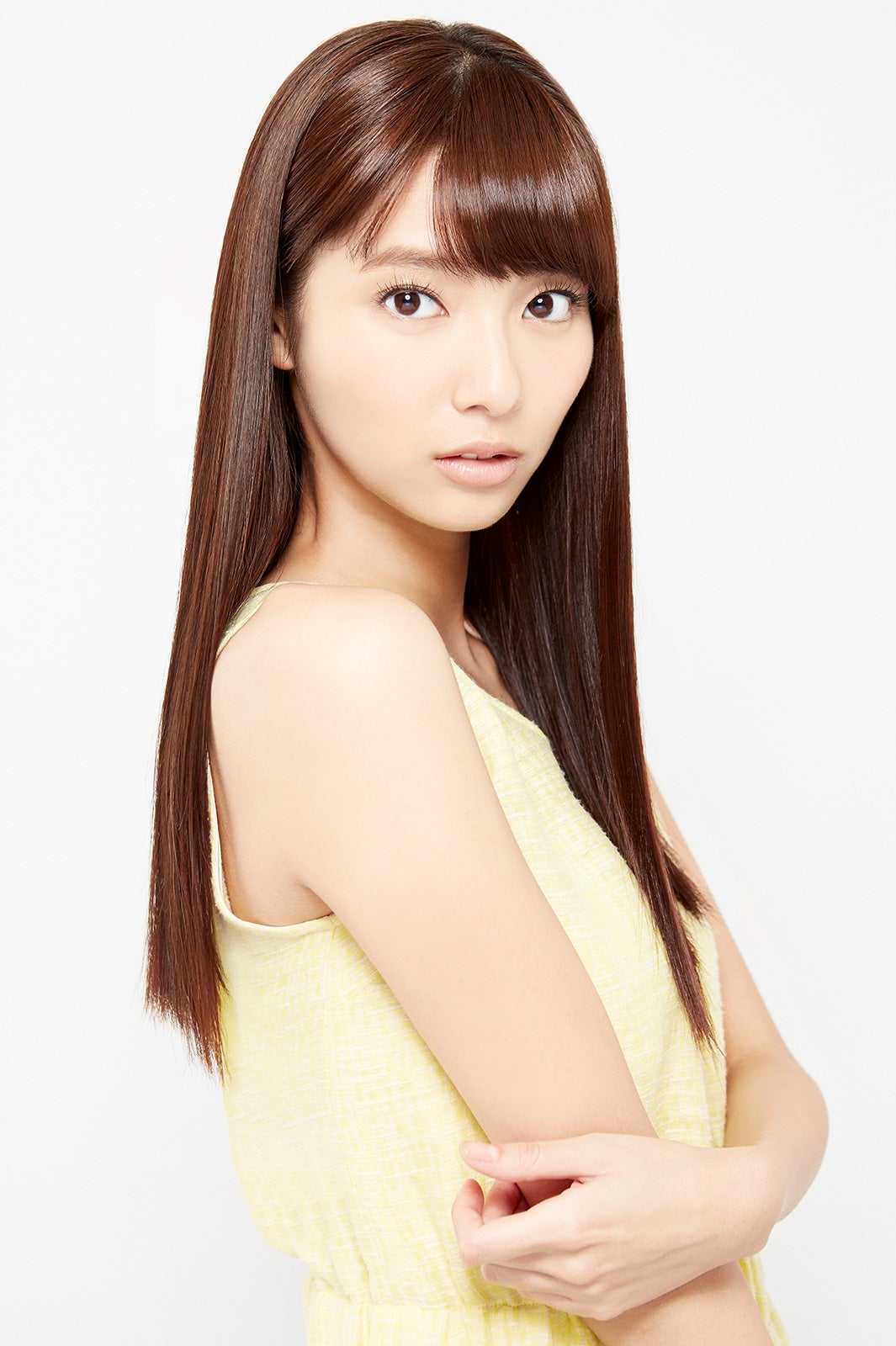 新川優愛 （画像提供：W TOKYO）