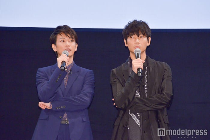 佐藤健&綾野剛(C)モデルプレス