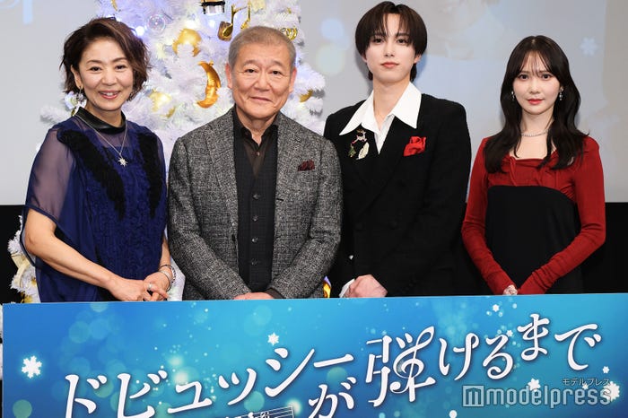 (左から)片平なぎさ、國村隼、尾崎匠海、加藤史帆(C)モデルプレス