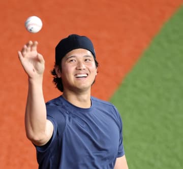 大谷翔平が決起集会報告「明日からまたみんなで頑張りましょう」 全員集合！山本由伸らの姿も 2日からメジャー組も出場して強化試合