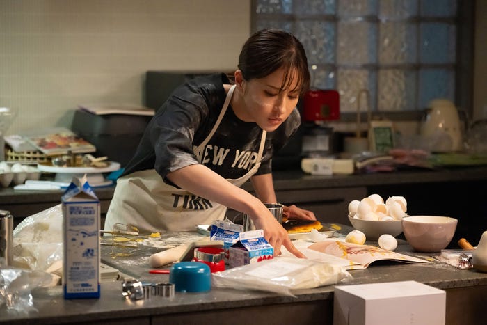 松本若菜「西園寺さんは家事をしない」第4話より(C)TBS