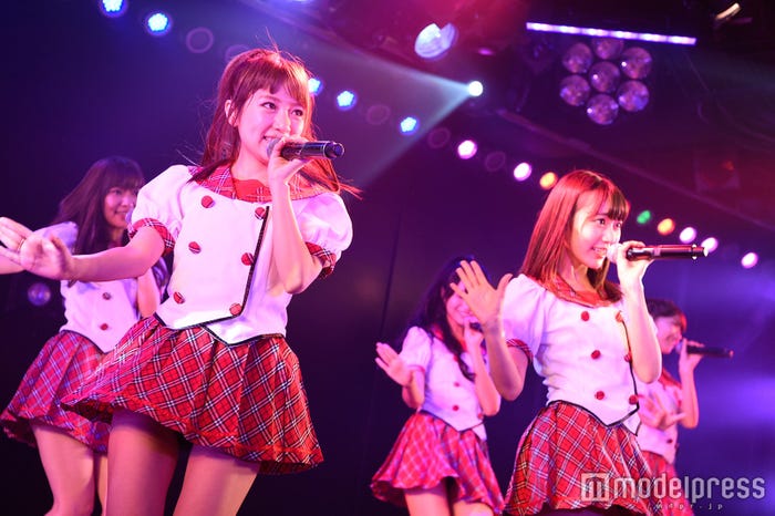 「高橋みなみ卒業特別記念公演~10年の軌跡~」(C)AKS