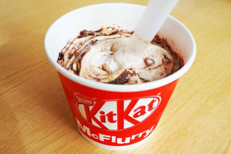 マックフルーリー　キットカット