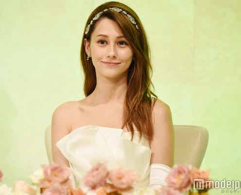 ダレノガレ明美、交際報道から1年 結婚質問が飛ぶ