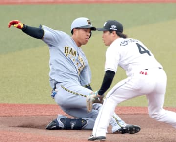 阪神・ドラ3岡城 OP戦5試合連続安打 目標の開幕1軍へ残り3戦「まだ突き詰められるところはある」