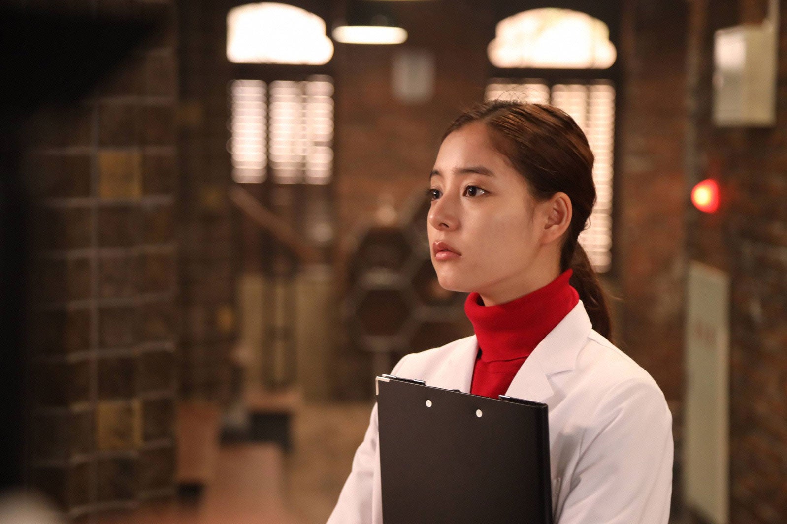 真野（錦戸亮）へのノンナ（新木優子）の思いに虎丸（船越英一郎）が気づく？「トレース～科捜研の男～」＜第9話あらすじ＞