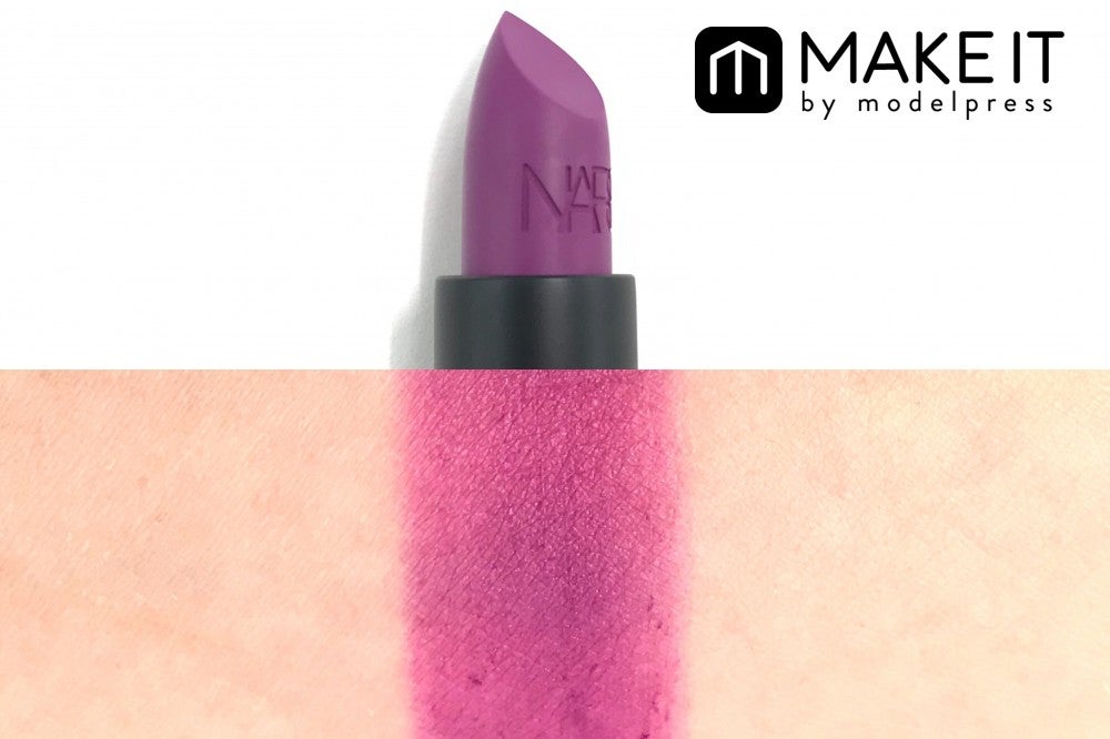 NARS リップスティック／2987／3,300円（税抜） (C)メイクイット