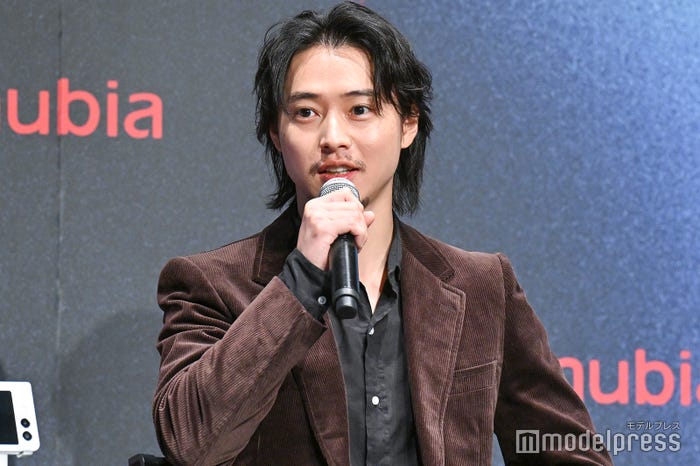 山崎賢人(C)モデルプレス