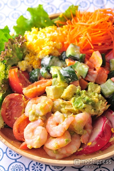 ヨーグルトディップのジャーサラダ