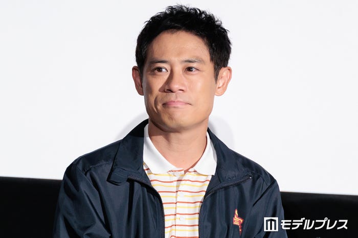 伊藤淳史(C)モデルプレス