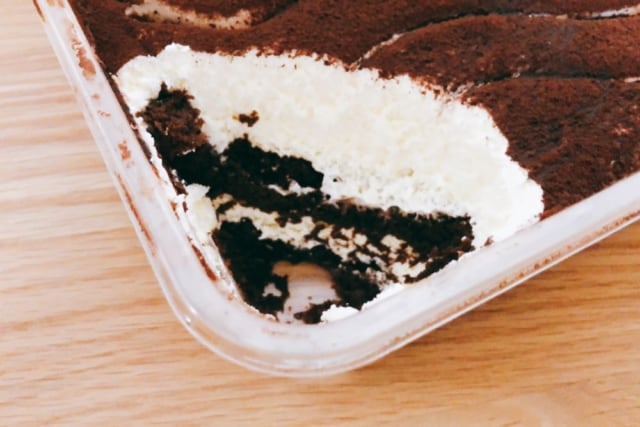 コストコ ティラミス 中の層