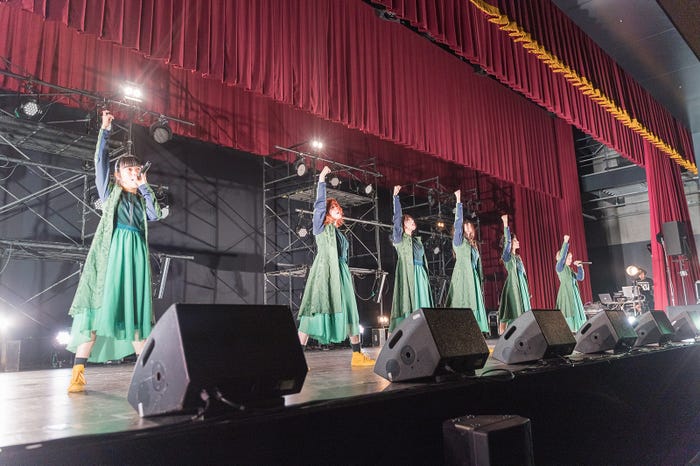 BiSH(写真:伊藤滉祐)