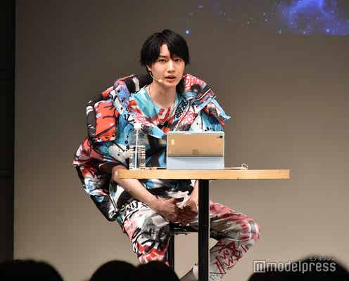 桜田通、ファンに“匂わせ”投稿の答え合わせ&サプライズ発表<SSS Meeting 2022>