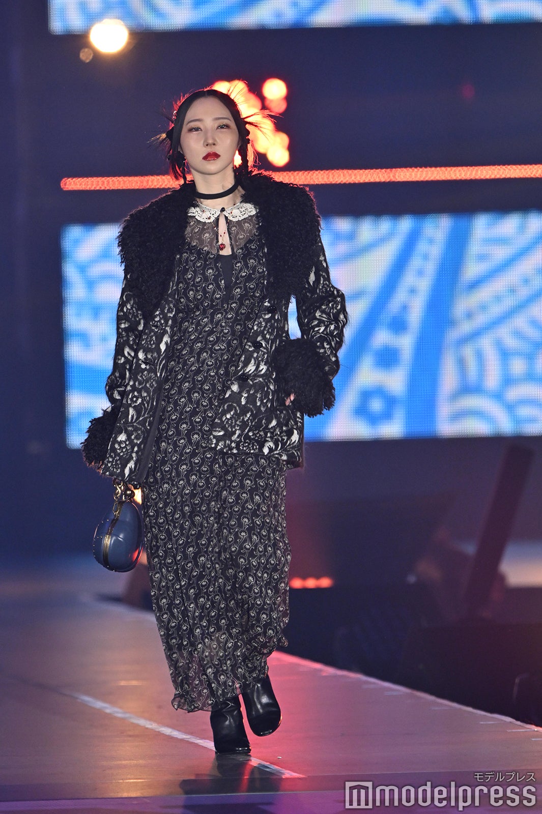 （C）モデルプレス