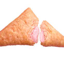三角いちごチョコパイ／画像提供：日本マクドナルド株式会社