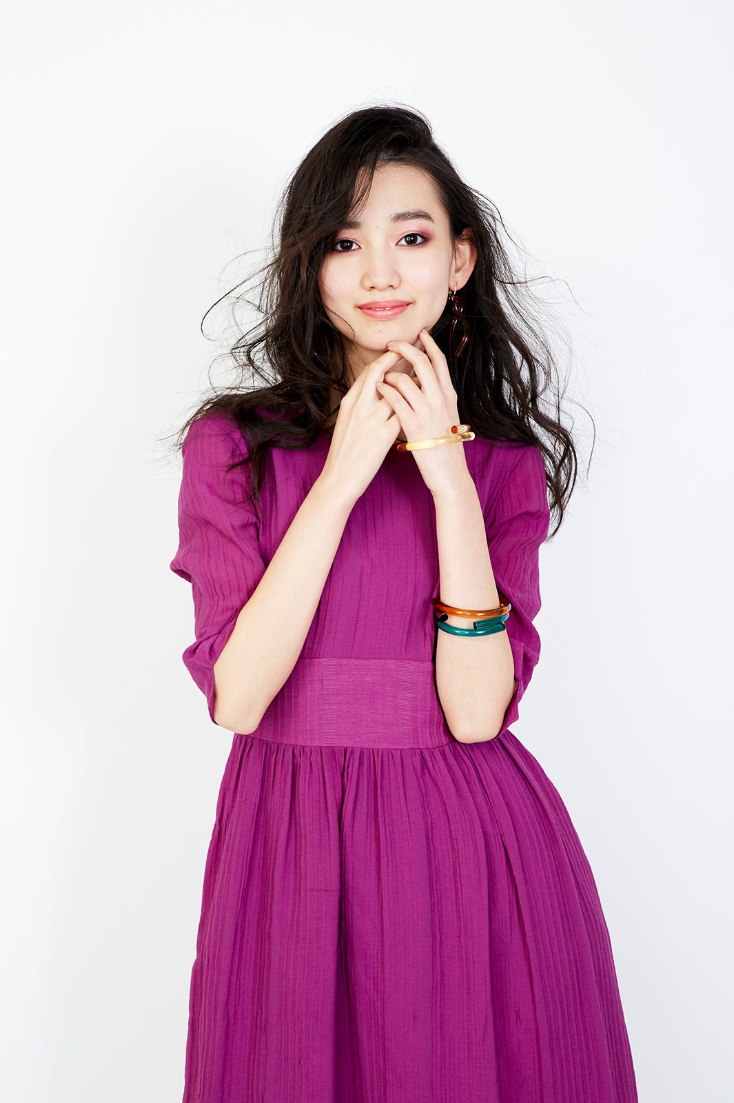 街リゾスタイル／衣装協力：SLY（提供画像）