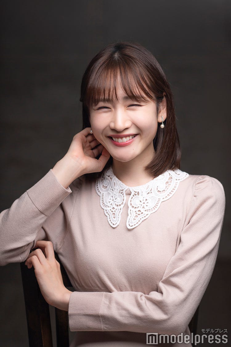 韓国女子アナウンサー 画像20/32) ＜女子アナの“素”っぴん／岸本理沙アナ＞「人前に出ることが苦手だった」大学生がアナウンサー業界に飛び込むまで  きっかけはラジオパーソナリティー【フジテレビアナウンサー×モデルプレス連載】 - モデルプレス