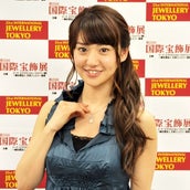 画像 Akb48大島優子 サッカー本田圭佑選手との密着2ショット公開 モデルプレス