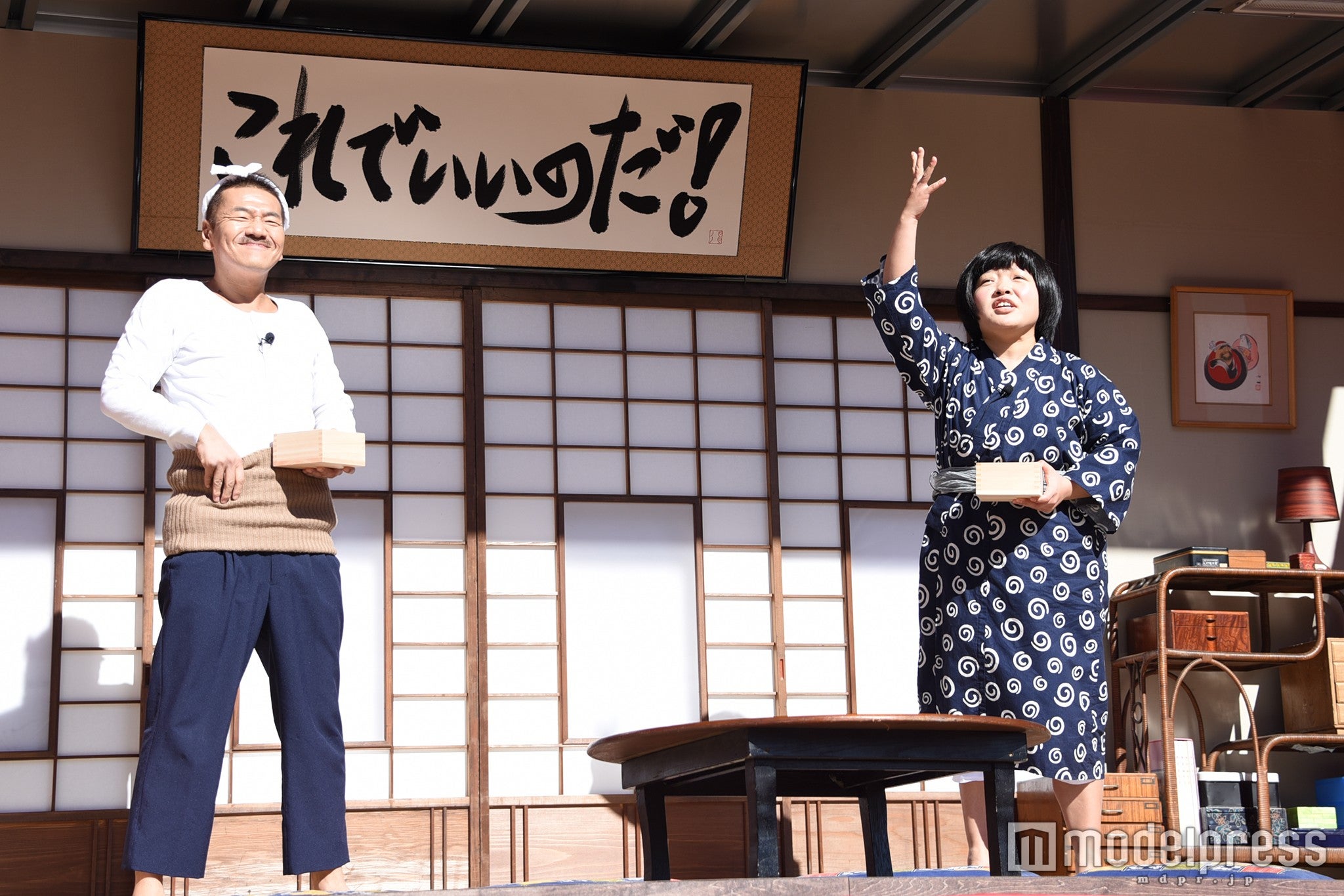 上田晋也、オカリナ（C）モデルプレス