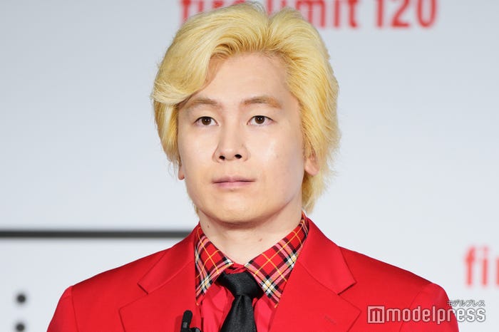 カズレーザー(C)モデルプレス