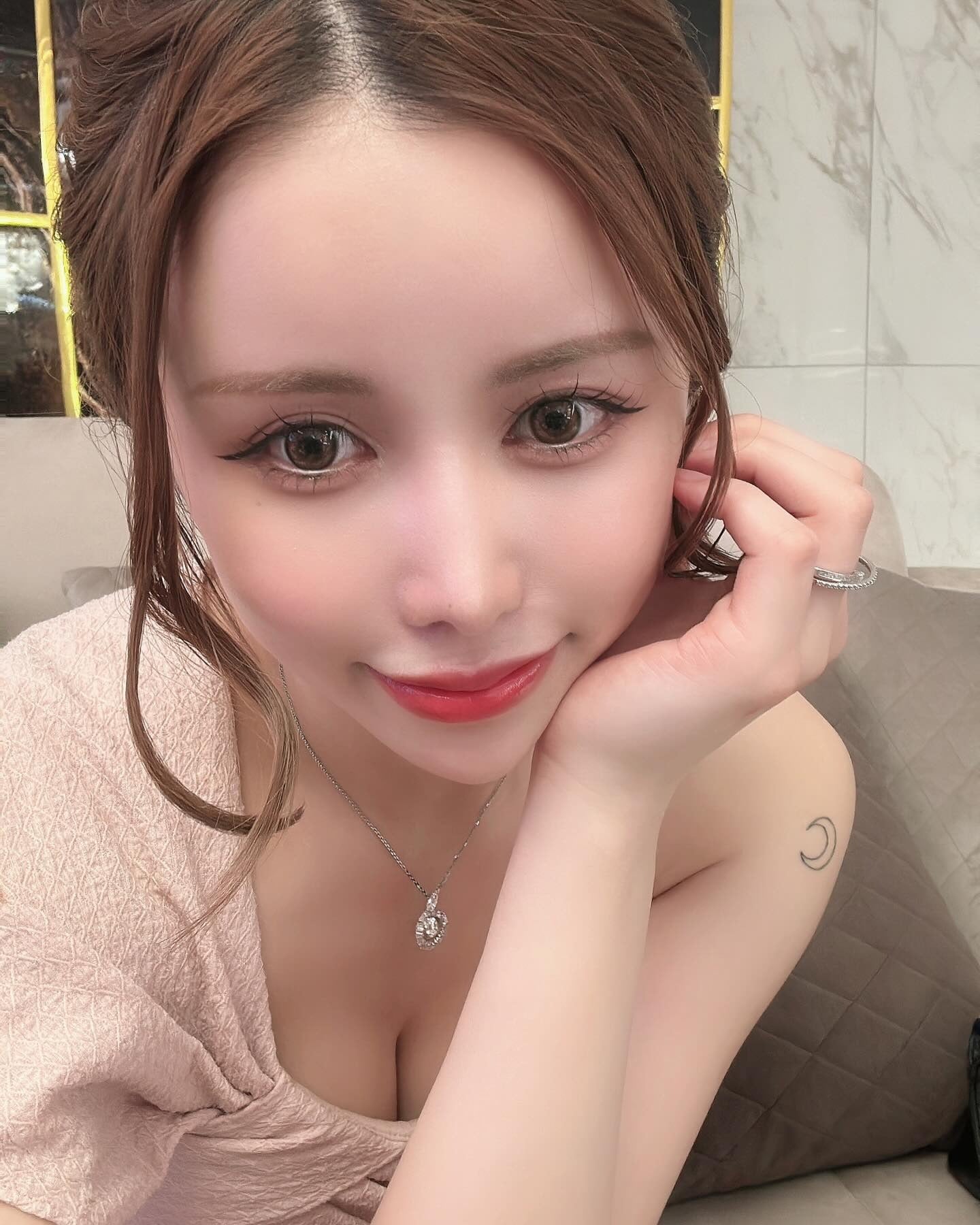 「BARCELONA 桃李」乙女ティナInstagramより