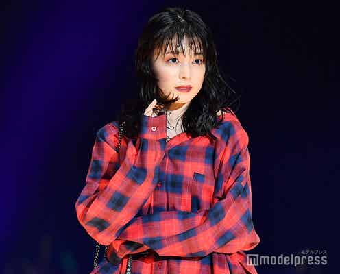 “ティーンのカリスマ”久間田琳加、大人メイクでイメチェン 透け美脚に釘付け<TGC富山2018>