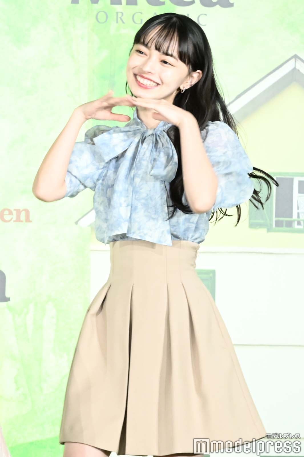 “ミティアダンス”を披露する上國料萌衣（C）モデルプレス