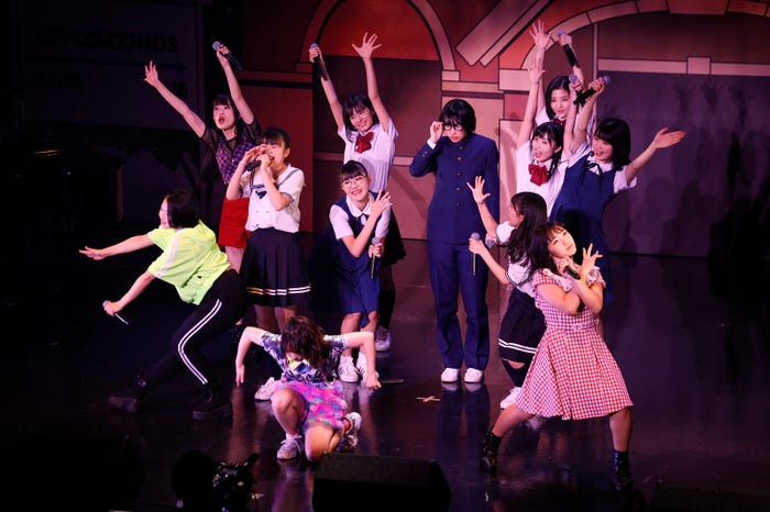 BEYOOOOONDS(提供写真)