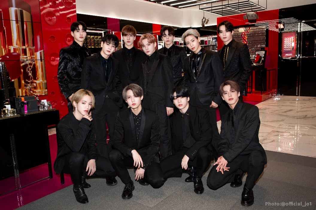 JO1「YSL」新作ルージュでとろけるような唇に