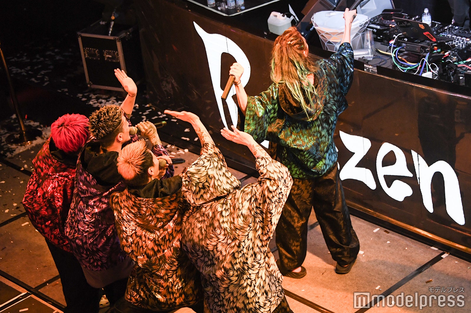 「レペゼン恐怖のカウントダウンライブ ～ガチで生配信～」（C）モデルプレス