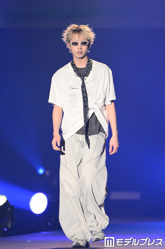 MON7A(C)モデルプレス