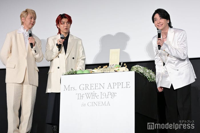 Mrs. GREEN APPLE/(左から)藤澤涼架、若井滉斗、大森元貴(C)モデルプレス
