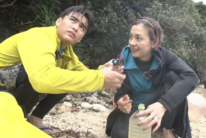 土屋アンナ、心羽くん(C)TBS