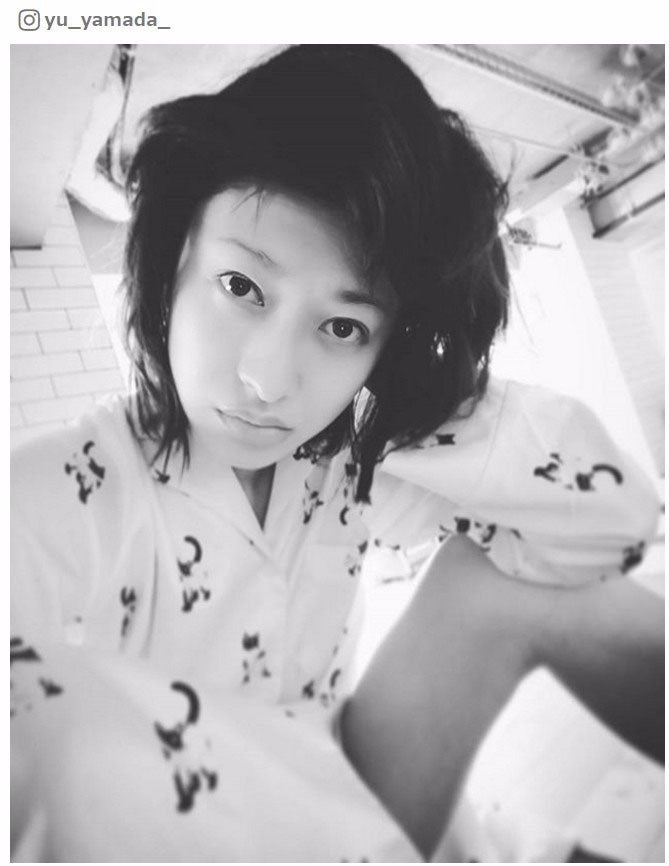 山田優の寝起き姿が イケメン 小栗旬に似てる と反響 モデルプレス 山田優の寝起き姿が イケメン 小栗旬に似てる と反響 モデルプレス