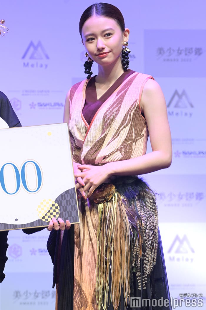 山本舞香(C)モデルプレス