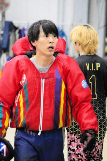 【ボート】大村ルーキーS 鐘ケ江真司がまくり差して1着 今節初の万舟決着を演出