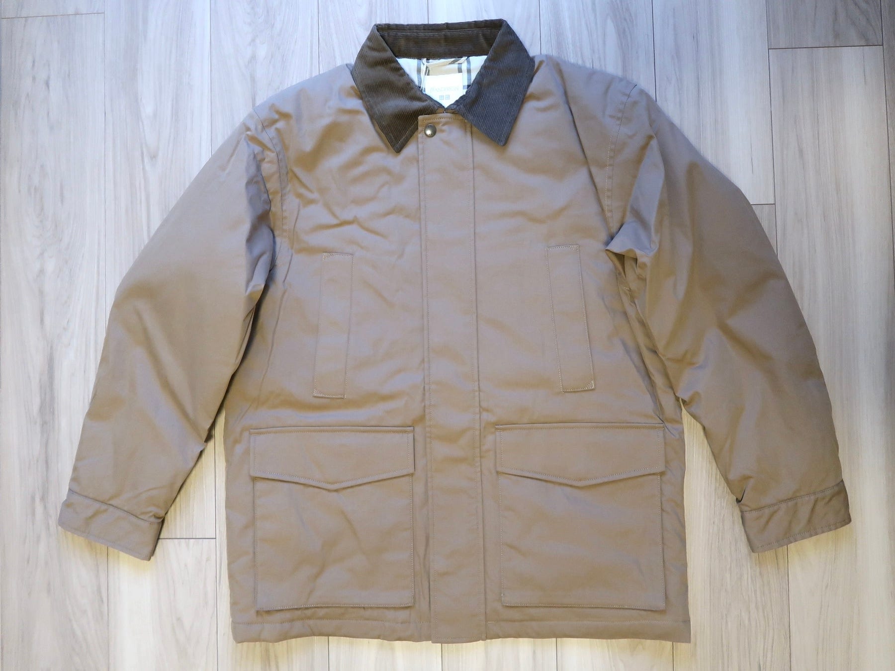 ユニクロ　パフテックユーティリティジャケット　定価9990円→値下げ7990円（税込）