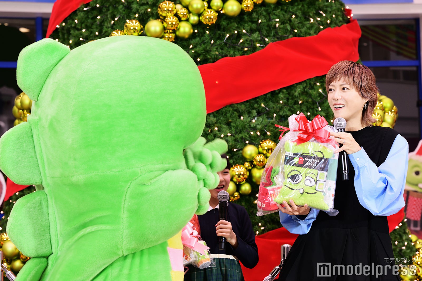 ガチャピン、上野樹里（C）モデルプレス