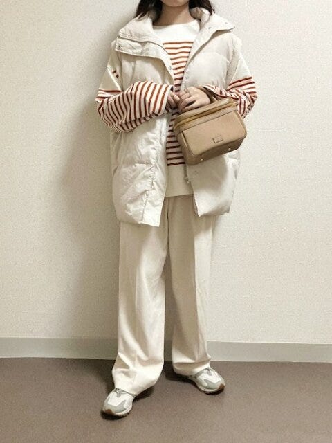 ダウンベスト　コーデ　秋　冬