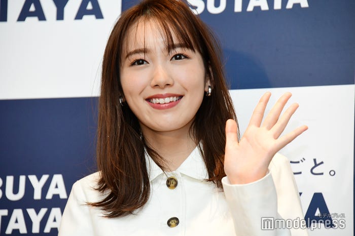 飯豊まりえ(C)モデルプレス