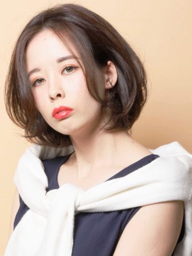 画像8 16 40代女性の丸顔さんに似合うボブヘア特集 顔まわりがスッキリ見える髪型って モデルプレス