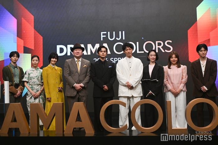 (C)モデルプレス