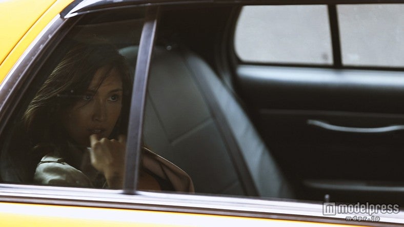 紗栄子／メイキングムービーより