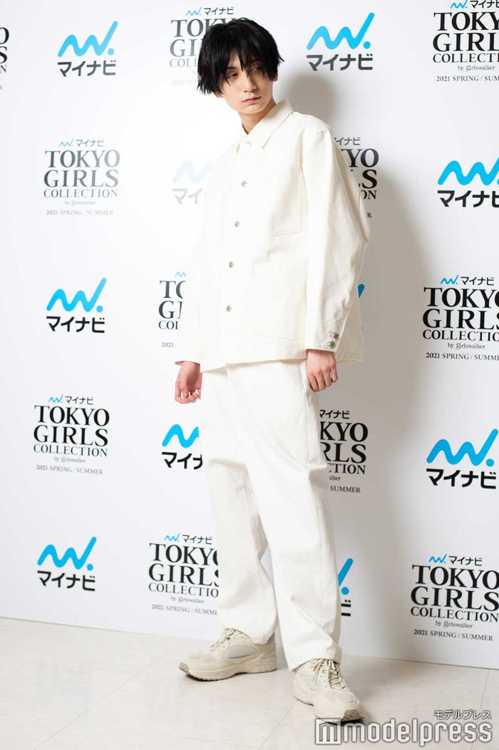 吉井添(C)モデルプレス