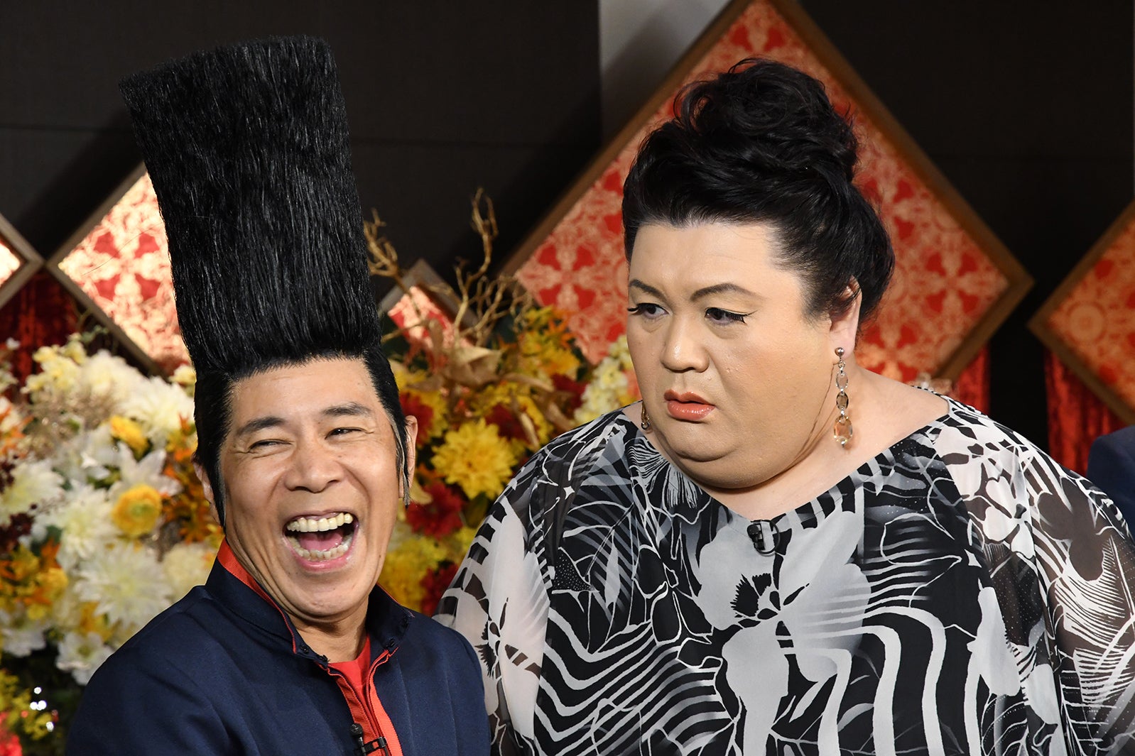 （左から）岡村隆史、マツコ・デラックス（C）日本テレビ