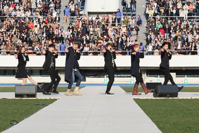 パラ駅伝の様子(提供写真)