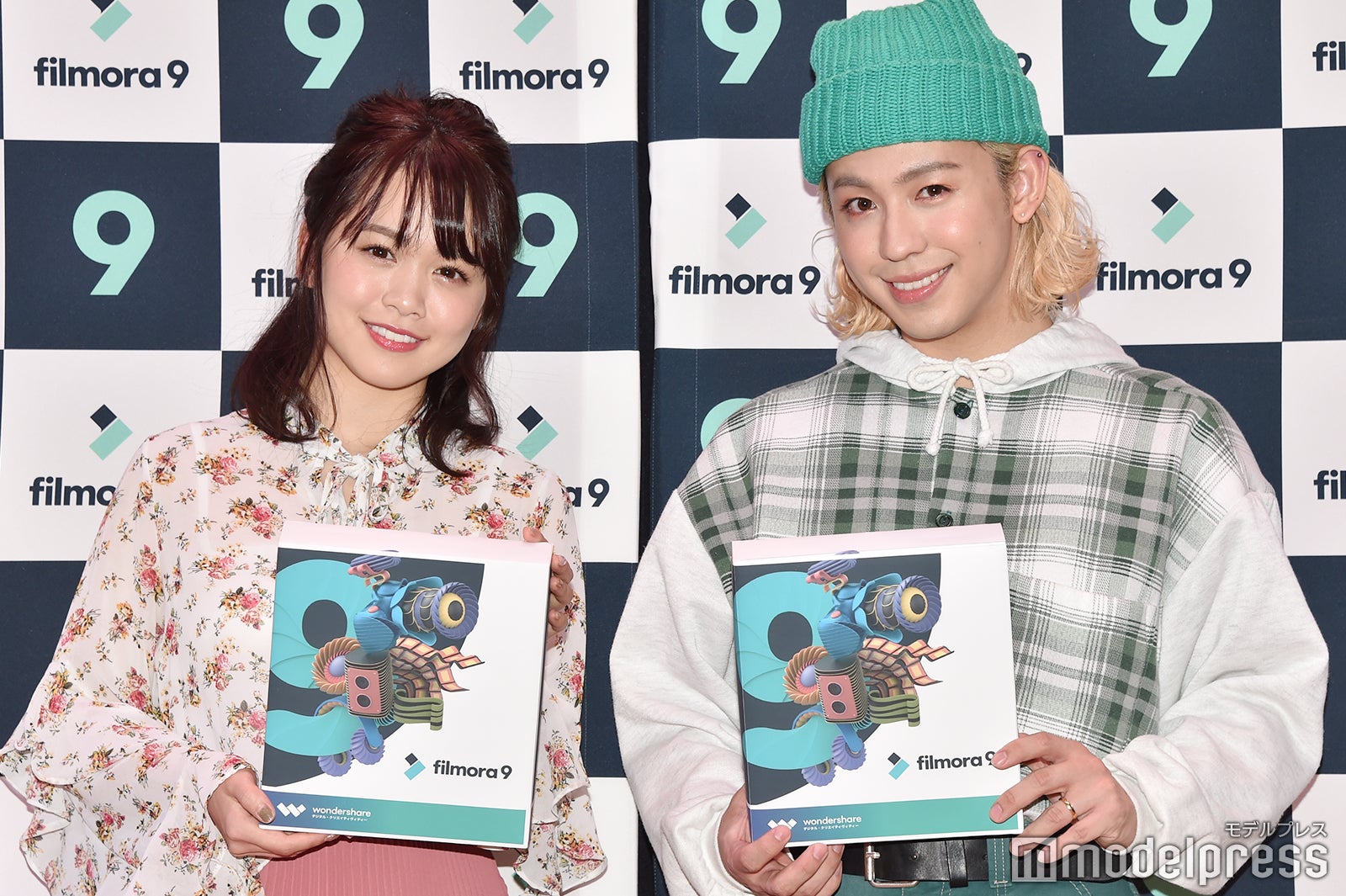 菅本裕子、りゅうちぇる （C）モデルプレス