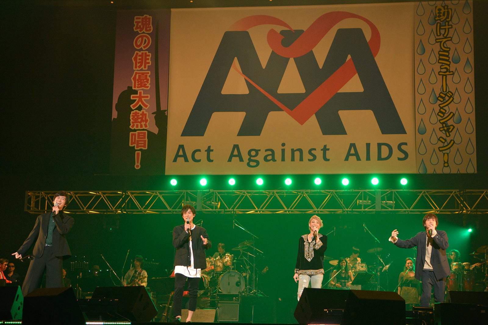 「ロミオ&ジュリエット」水田航生、柿澤勇人、柚希礼音、平間壮一（画像提供：アミューズ）