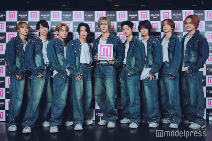 UNiFY/(左上から時計回り)RAY、石沢瑠架、福井巴也、宝、新美直己、富園力也、石橋弘毅、中川将平、雨宮大晟(C)モデルプレス